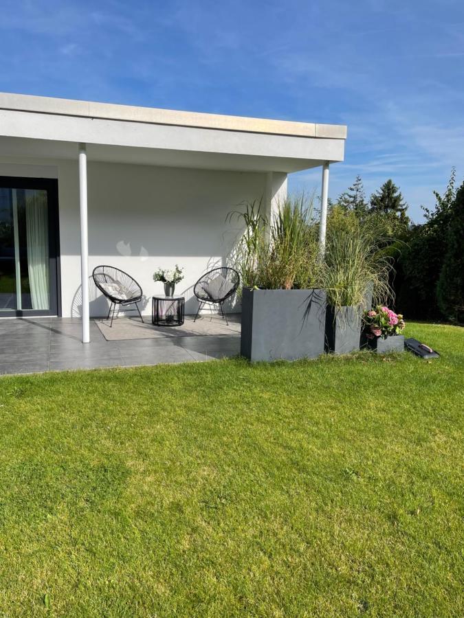 Gemuetliche Villa Am Waldrand In טאונושטיין מראה חיצוני תמונה